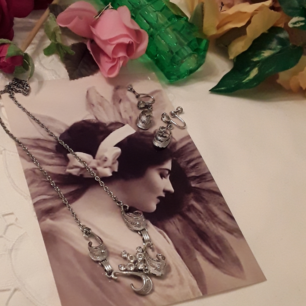VTG. 1950'S STERLING AmLee CRYSTAL NECK & EAR SET